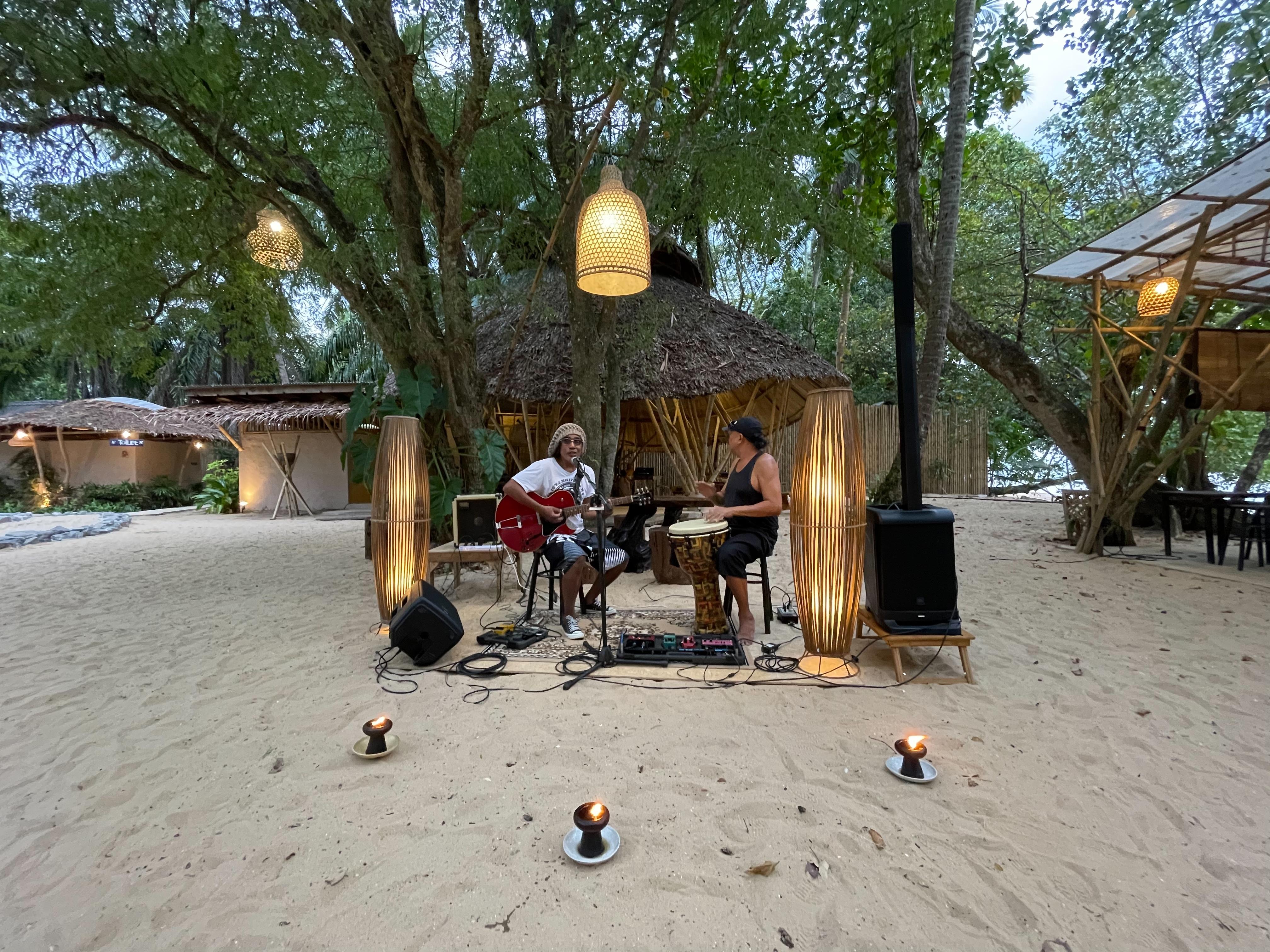Anana Ecological Resort Krabi - Sha Extra Plus Ao Nang Exterior foto Live music at the beach bar