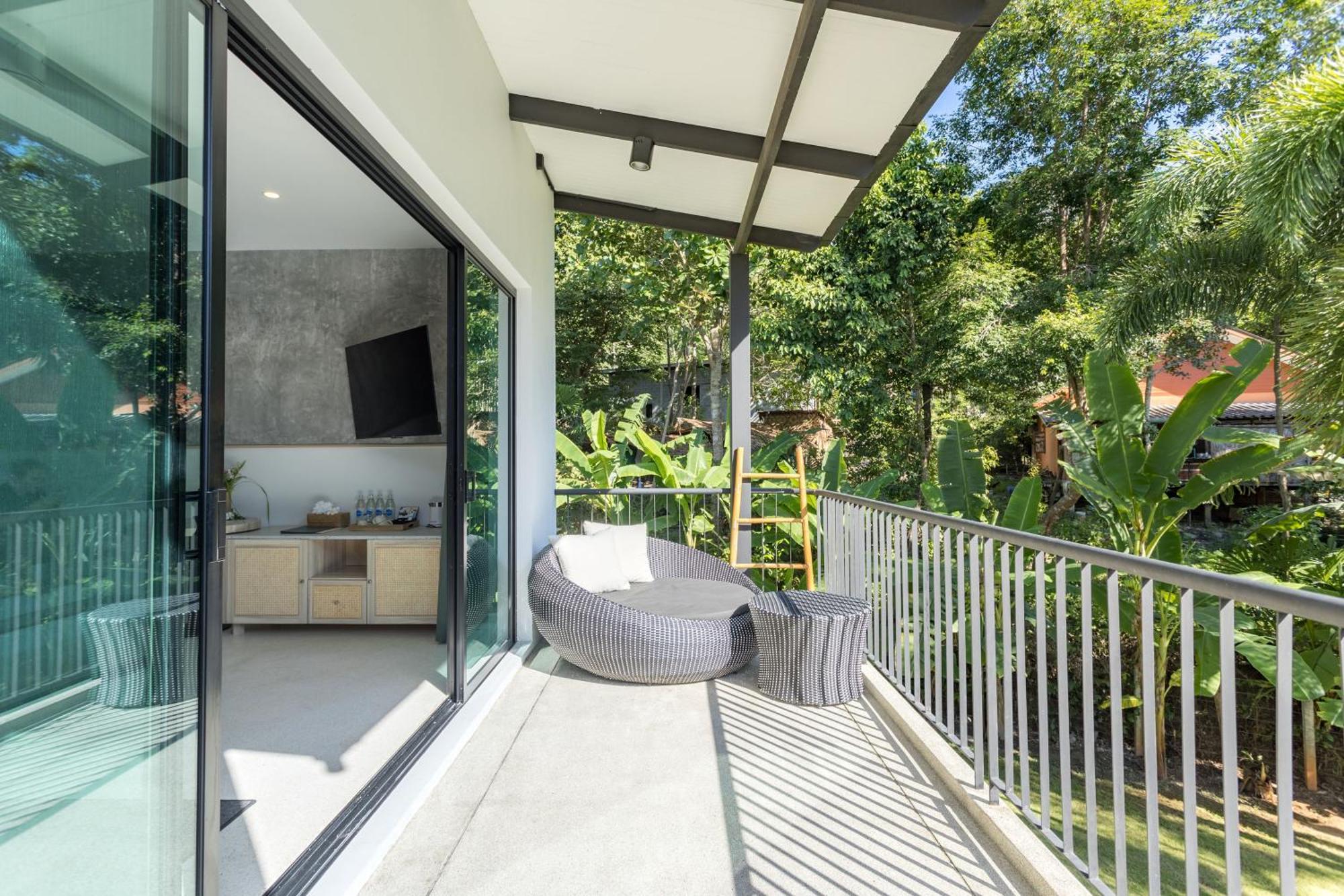 Anana Ecological Resort Krabi - Sha Extra Plus Ao Nang Exterior foto A balcony